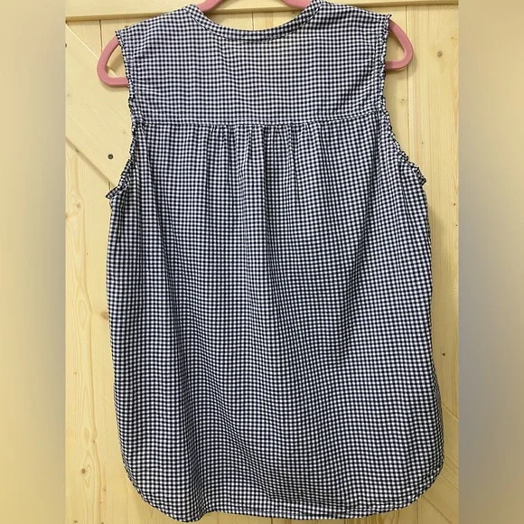 ❤️❤️Old Navy Country Checker Board White & Black Sleeveless Button Down - Picture 5 of 7